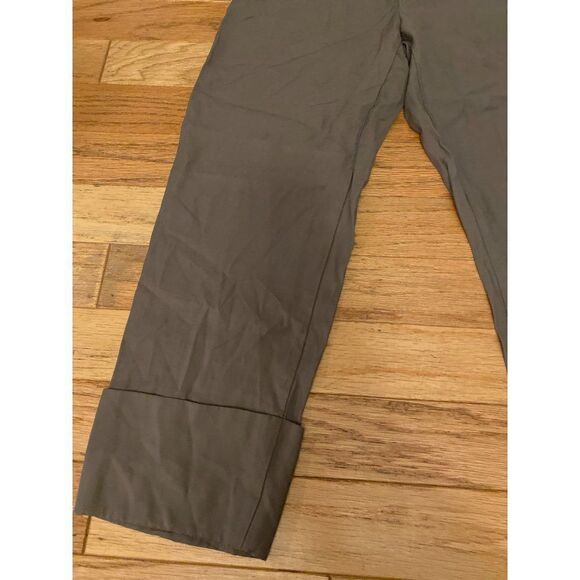 Zara, women's dark green, cropped, pull on elastic waist casual pants size XS - Picture 2 of 9